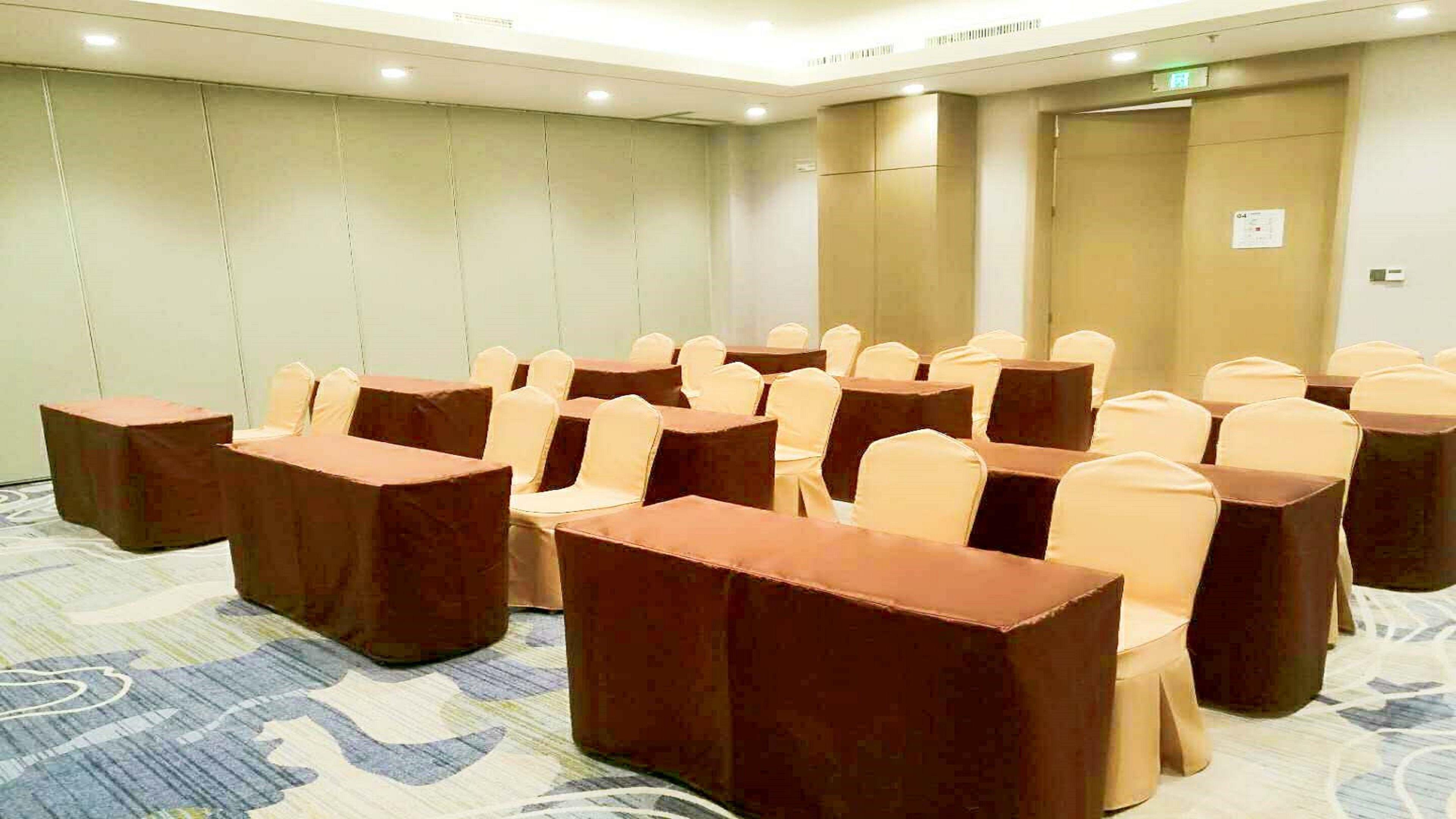 Holiday Inn Express Anshan Downtown By Ihg Ngoại thất bức ảnh
